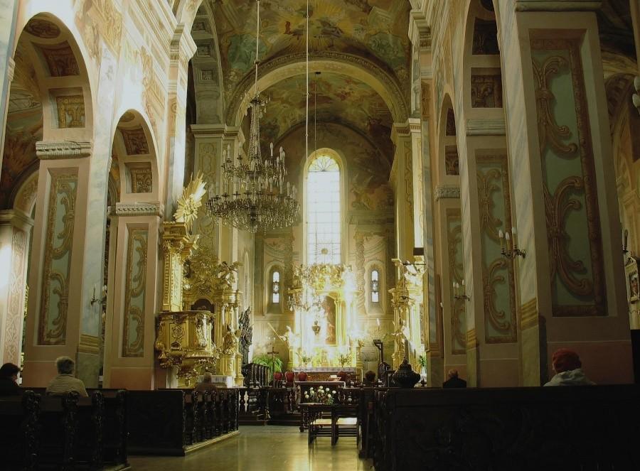 Opatów - wnętrze kolegiaty