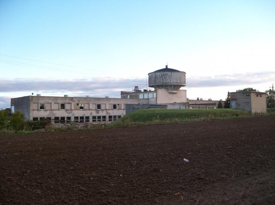 LETNIKI-BUDYNKI CENTRALNEGO WODOCIAGU ŻUŁAWSKIEGO
