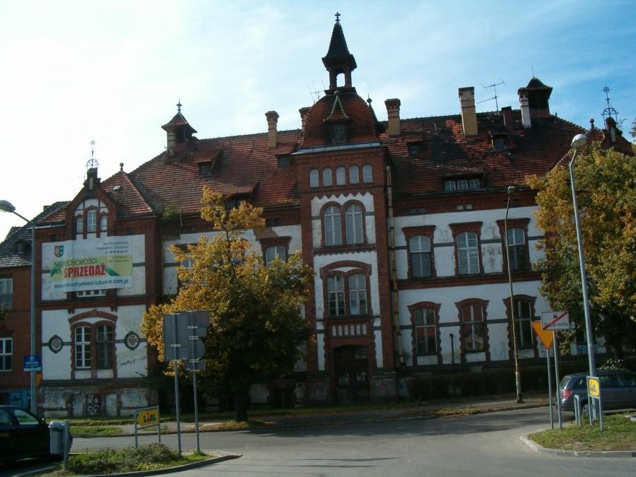 Dookoła Polski. Gorzów Wlk. - Kompleks poszpitalny przy ul. Warszawskiej 48 i Teatralnej 48