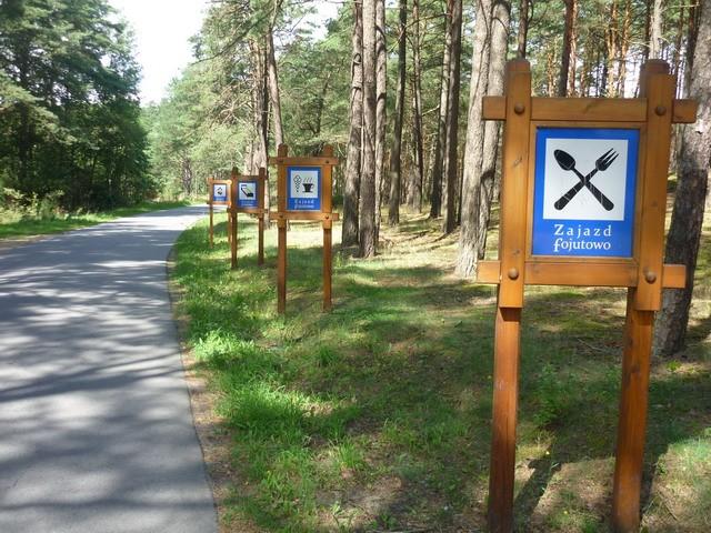 Pełen zakres usług dla turystów, a jeszcze wcale nie tak dawno ...