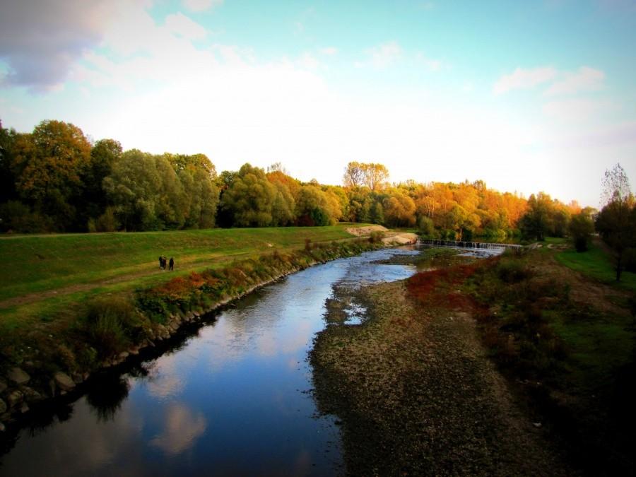 Wjazd do Karviny, rzeka Olza