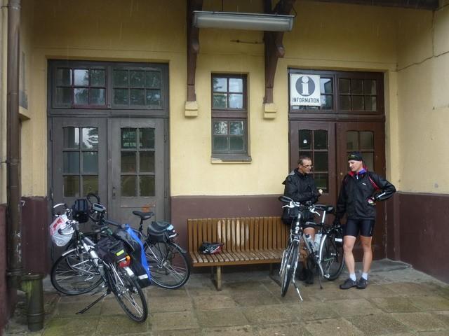 Dworzec PKP w Wierzchucinie