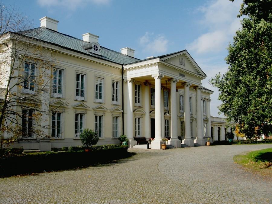 Pałac w Walewicach