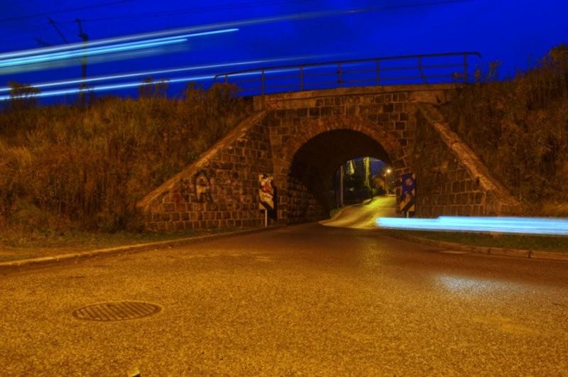 tunel na tunelowej :) w katowicach - noc już zapadła