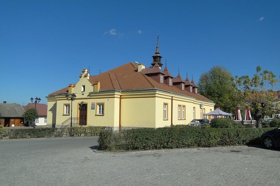 Ratusz w Zakliczynie