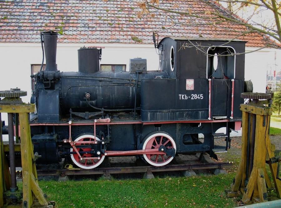 Kościerzyna - tendrzak przed Muzeum Kolejnictwa