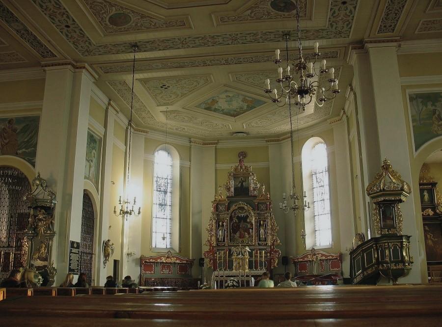 Kościerzyna - wnętrze kościoła Świętej Trójcy