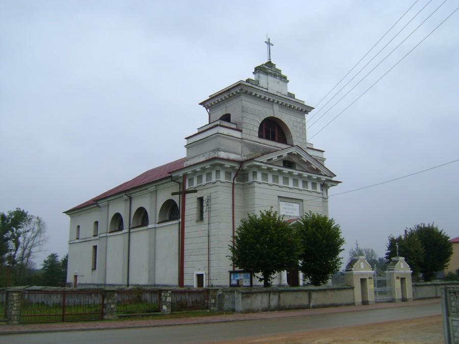 Kościół w Petrykozach
