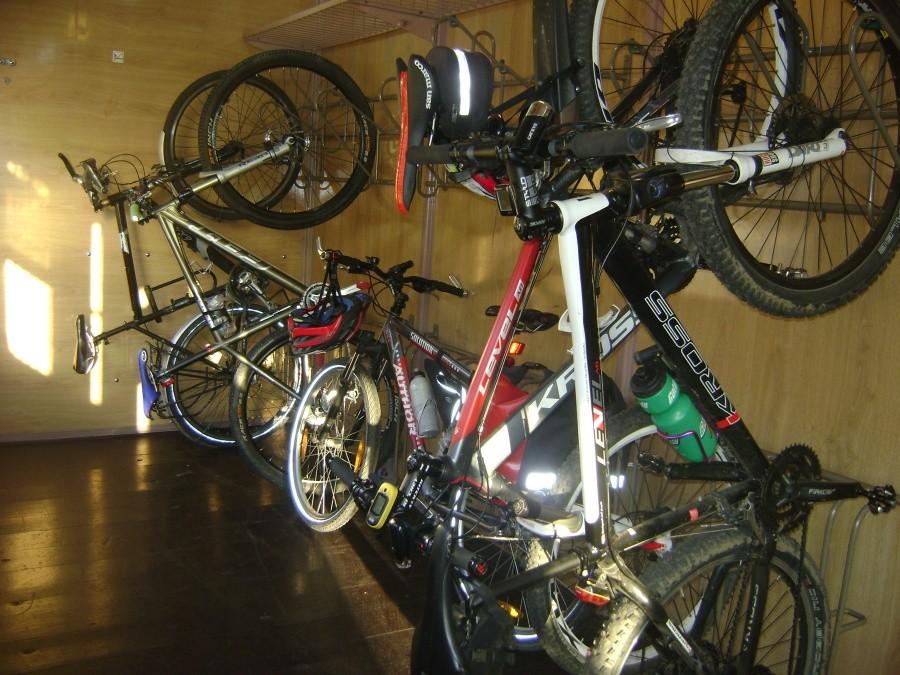 Rowerownia w wagonie.