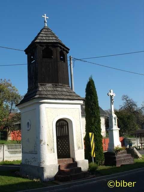 Kapliczka – dzwonnica