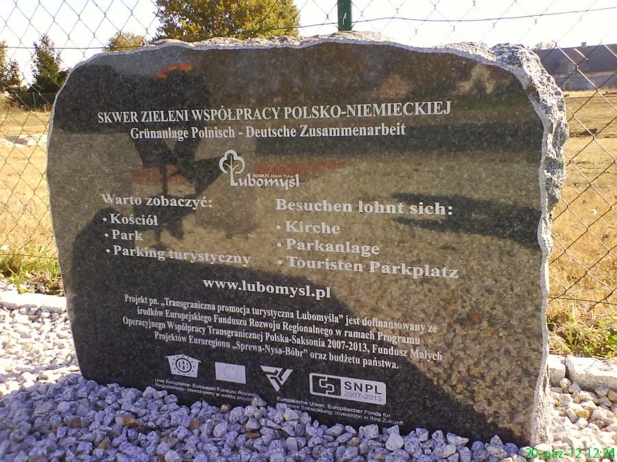 Tablica na cześć aneksji Lubomyśla..