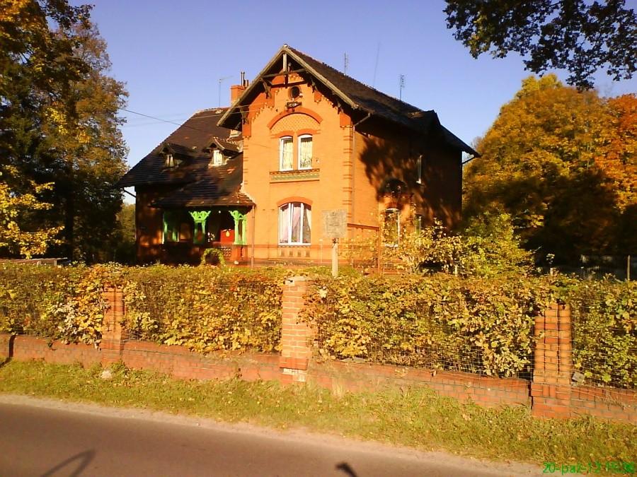 Typowa architektura w Mirostowicach Dolnych