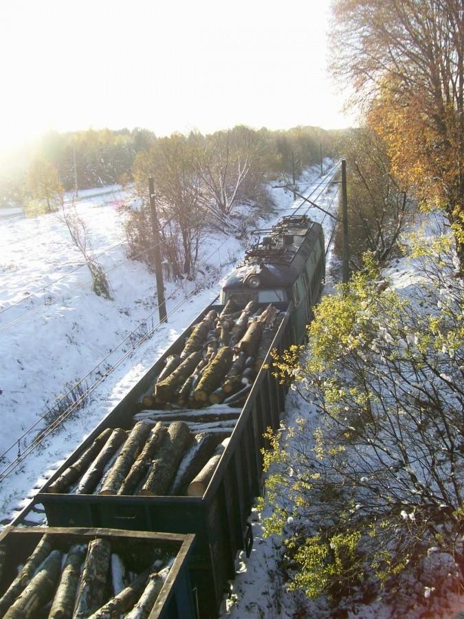 Nieczęsty widok pociągu na trasie Pilawa-Skierniewice