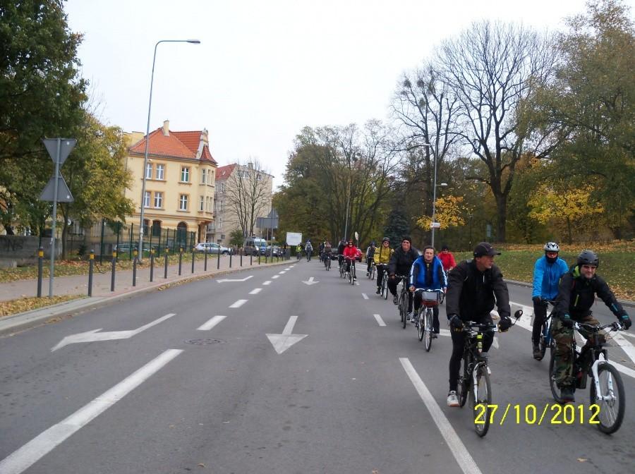 NA TRASIE PRZEJAZDU