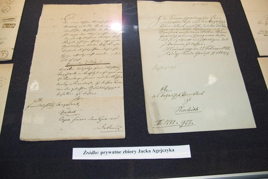 Zabytki w „Galerii Żuławskiej” w Nowym Stawie