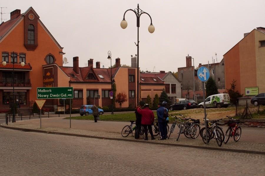 Rowerzyści w Nowym Stawie