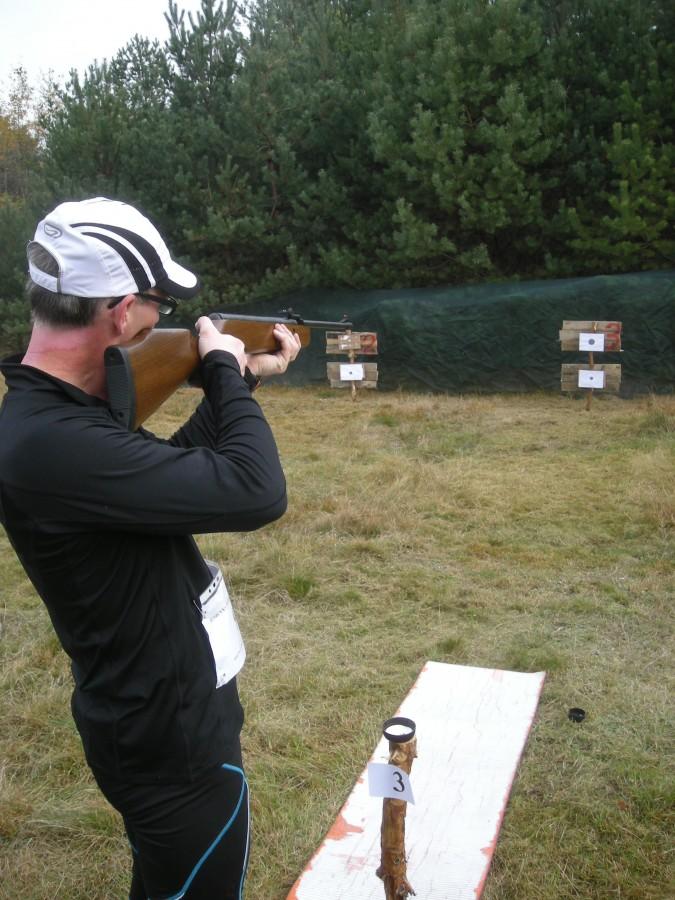 Jesienny Biatlon Biegowy 2012 - na strzelnicy