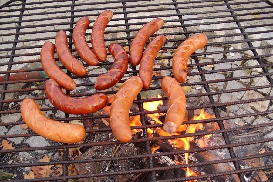 Kiełbaski na grillu
