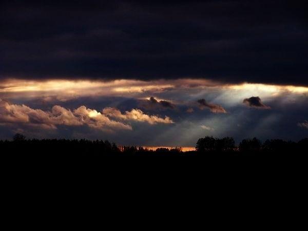 Słońce i chmury