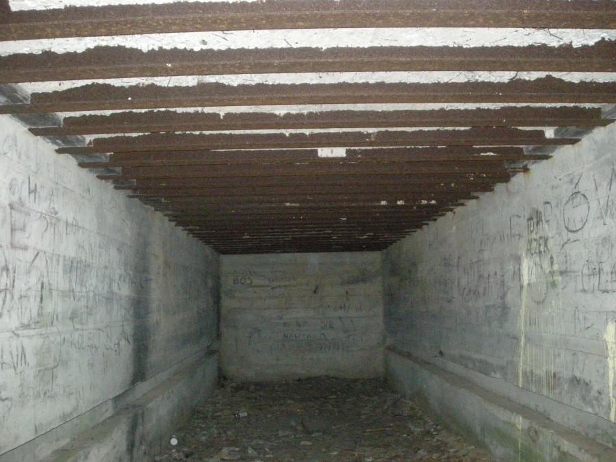 Wnętrze schronu Regelbau 701