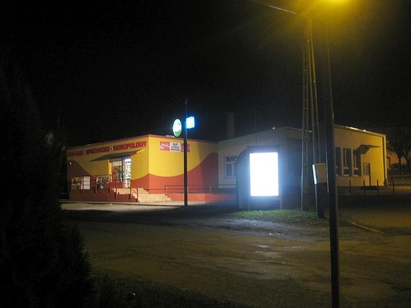 Wierzonka - centrum kulturalno-rozrywkowo-monopolowo-zaopatrzenowe :-)