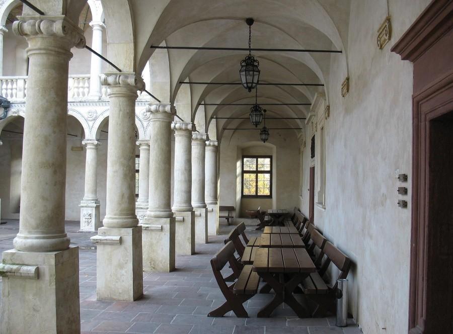 Baranów Sandomierski – krużganki