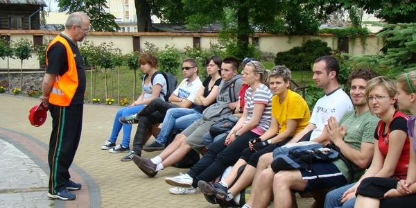 Pan Szczepan Kalinowski, pomysłodawca rajdu, opowiada historię leśniańskiej Bazyliki