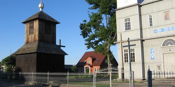 Drewniany kościół pw.Nawiedzenia Najświętszej Maryi Panny z 1931 roku w Kolembrodach
