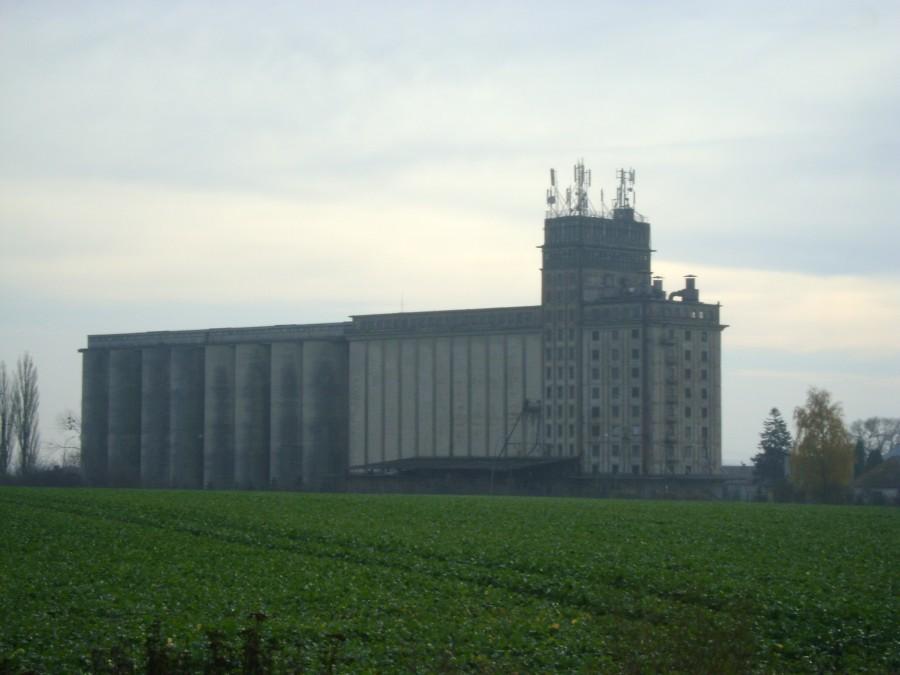 Elewator zbożowy w Rogowie