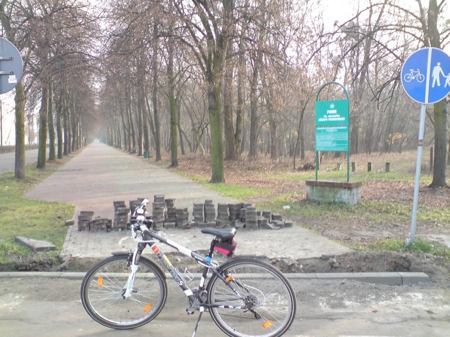 ddr przy Srebrzyńskiej