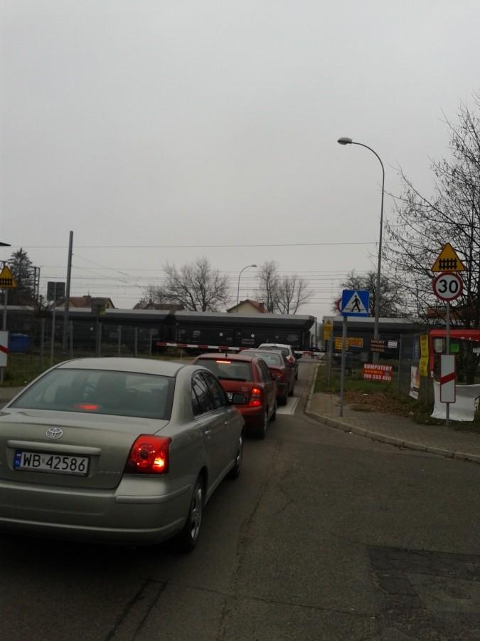 Zamknięty przejazd na Strąkowej