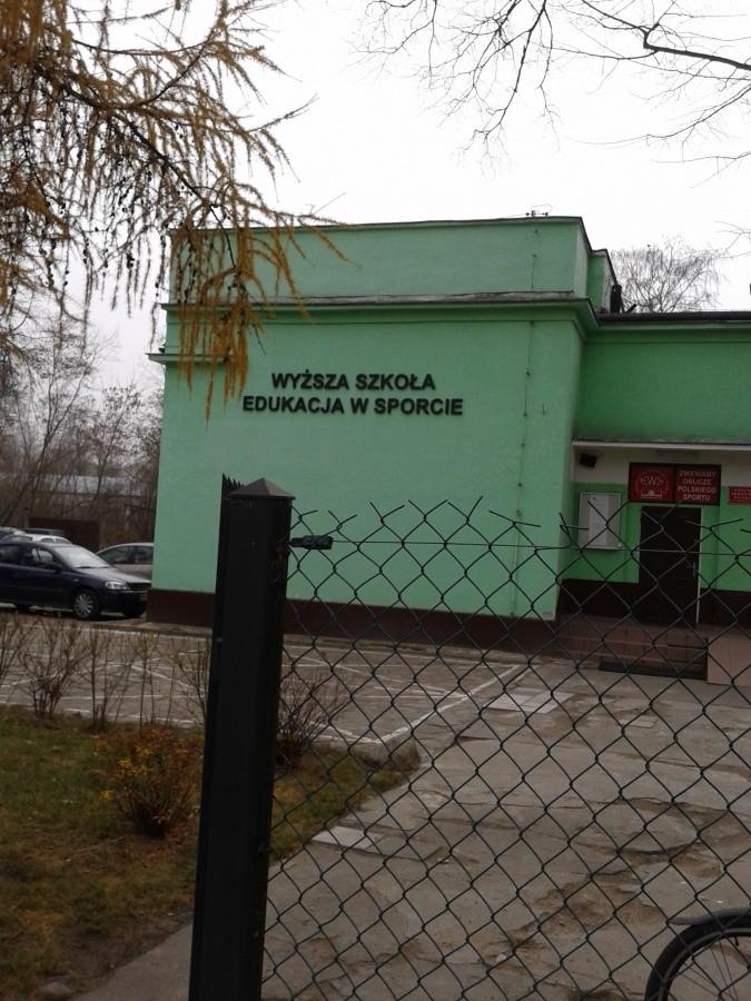 A tu można nauczyć się teorii