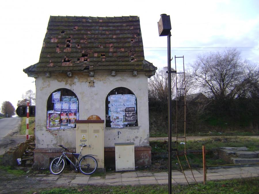 Część murowana budynku stacji PKP Wolbórka