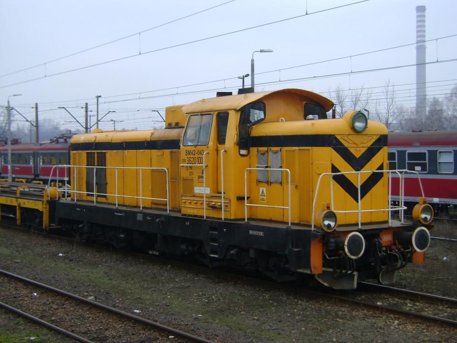 SM42-043 PNI Katowice na stacji Tomaszów Mazowiecki