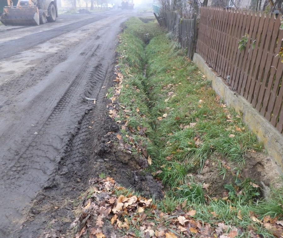 Skutek uboczny (od)budowy drogi