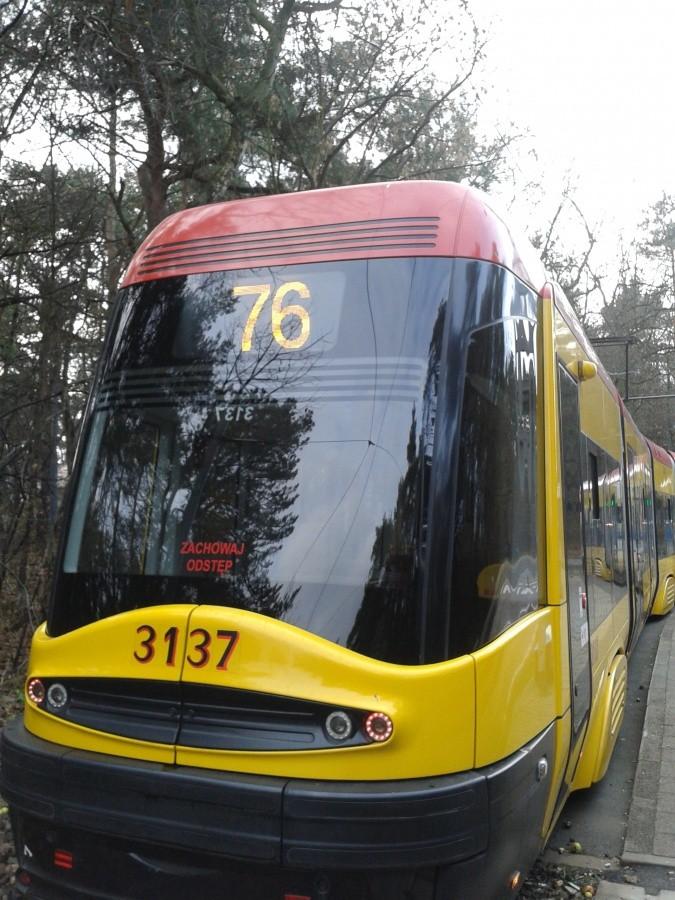 Tramwaj o numerze 76 jeździ w weekendy