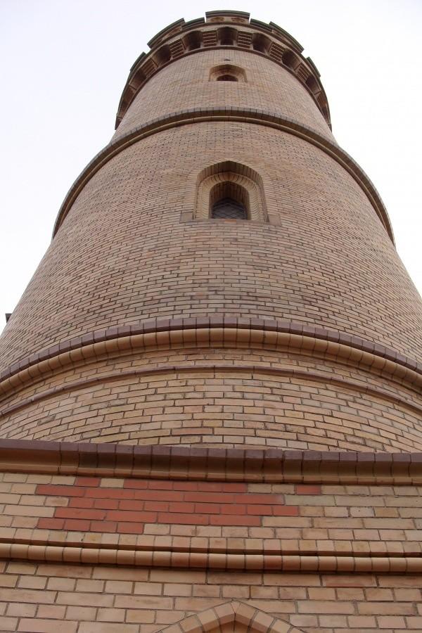 Odrestaurowana wieżyczka mostu na Wiśle w Tczewie