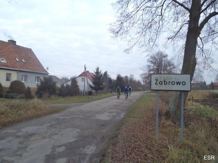 Ekipa w Ząbrowie