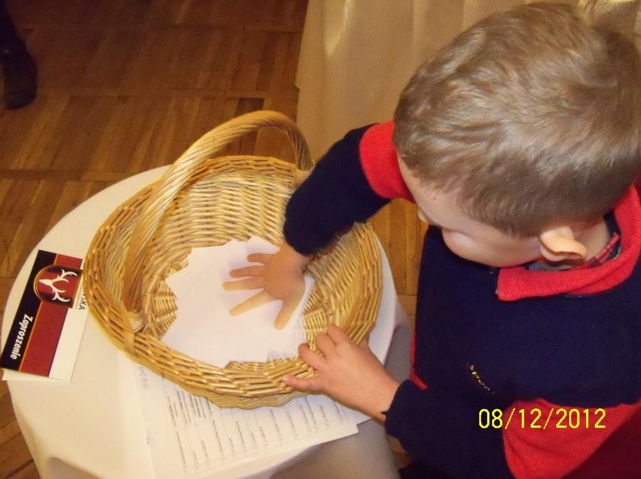 3 NAGRODY GŁÓWNE BYŁY LOSOWANE PRZEZ ,,SIEROTKĘ'' ;-)