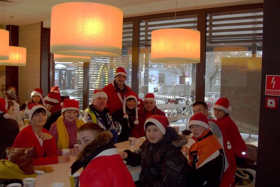 Wspólna kawa wszystkich uczestników masy krytycznej