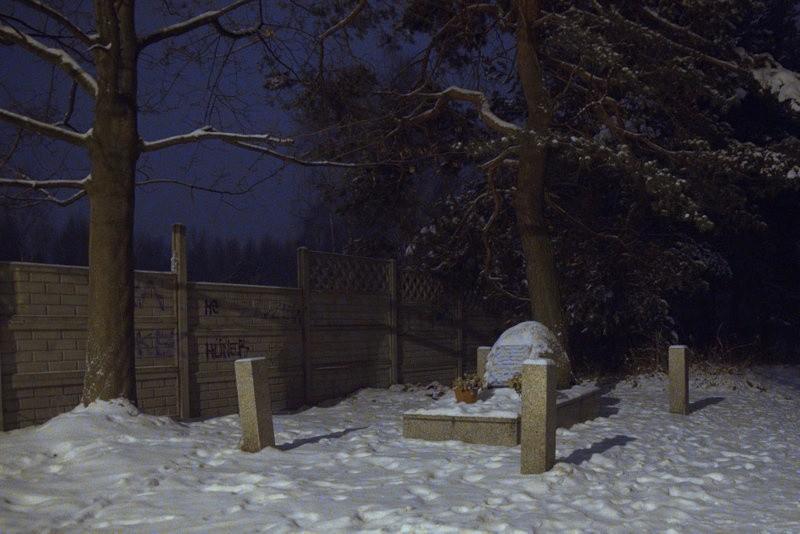 pomnik na ul Bałtyckiej w Katowicach Panewnikach