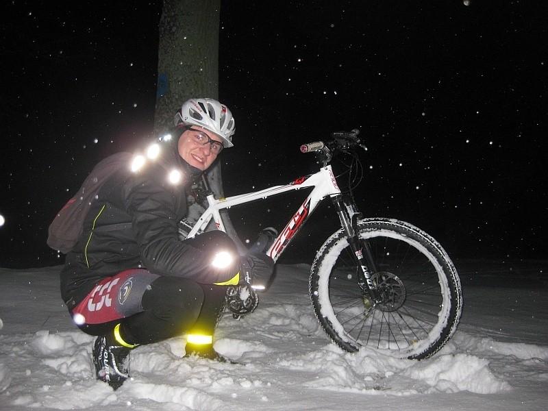 na początek moja morda w nocno-zimowej scerii