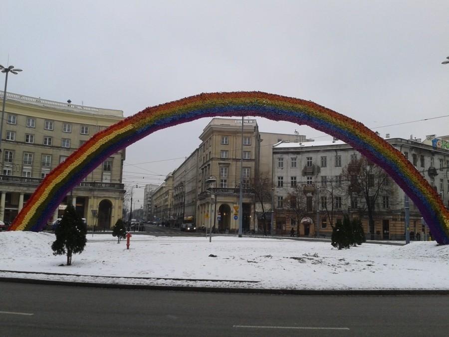 Odrestaurowana tęcza na Placu Zbawiciela