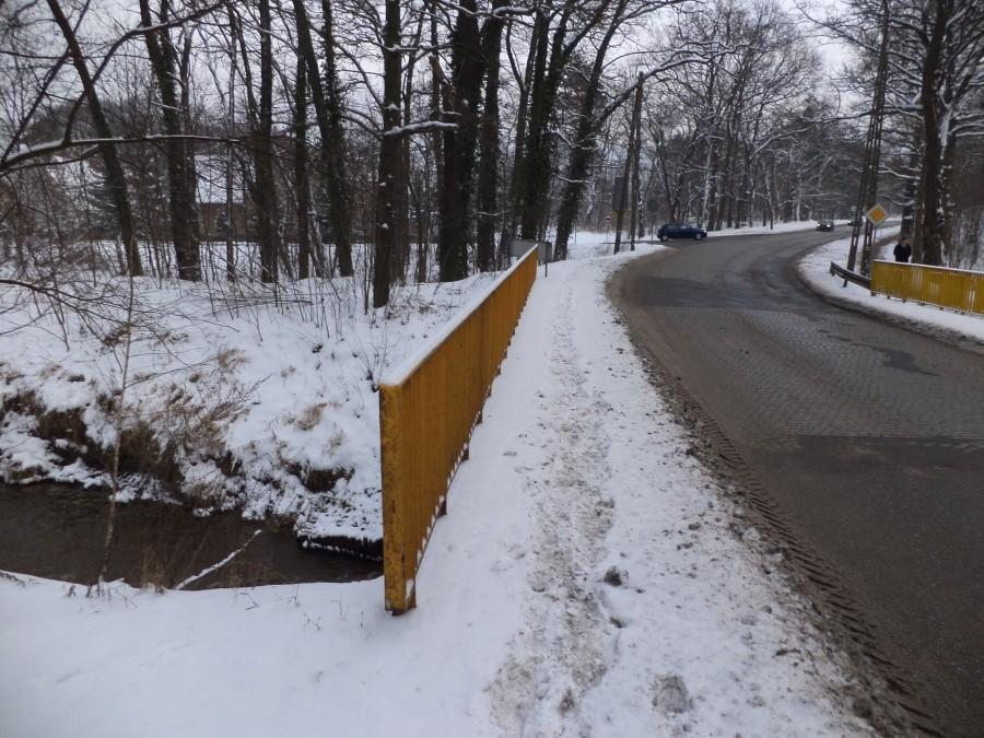 Tu dachował czołg..