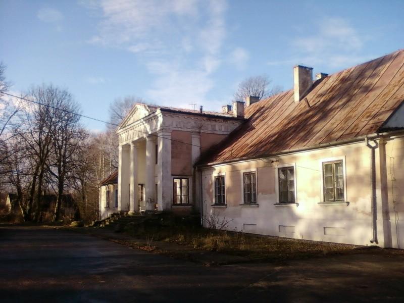 Dwór w Nakielnicy