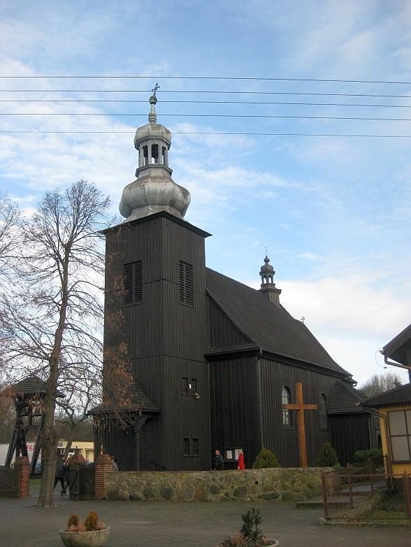 Drewniany kościół w Siekierkach Wielkich