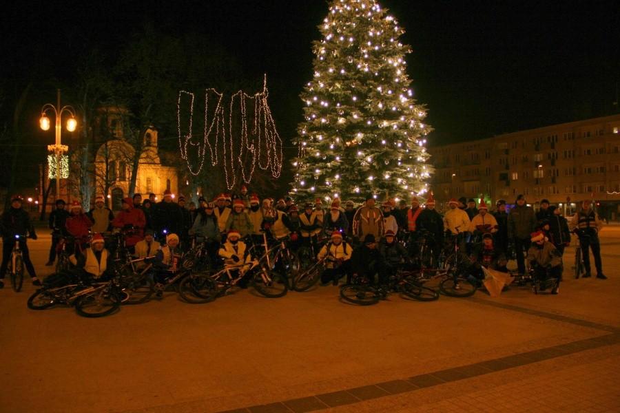 Mikołajowi uczestnicy 82 Częstochowskiej Masy Krytycznej.