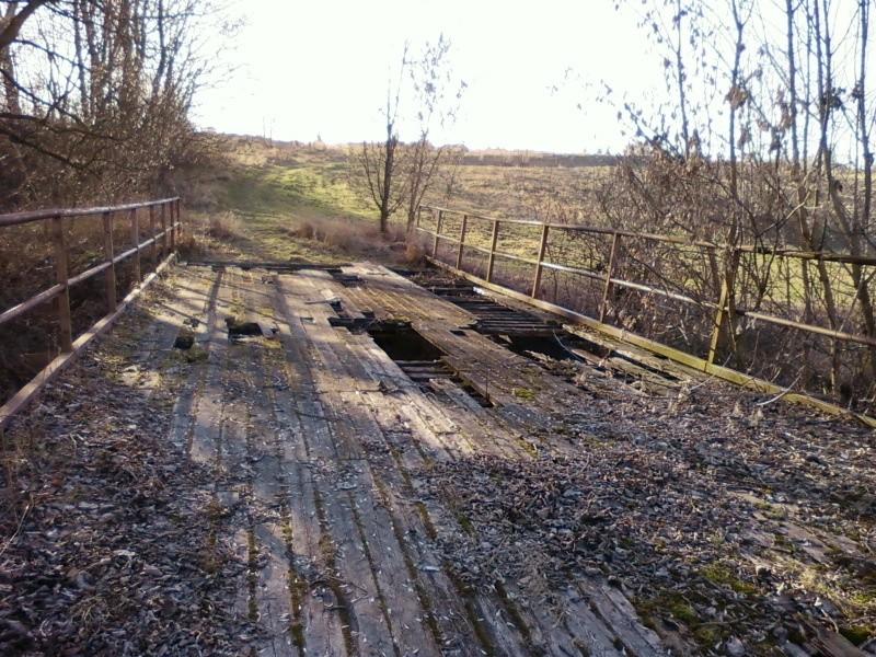 Stalowo - drewniany most