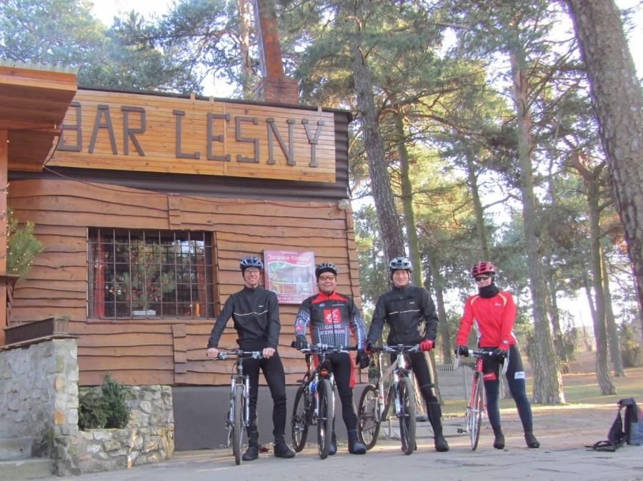 Ostatnie kilometry w 2012. Od lewej STin14, Kulisty, Poisonek i Asia.