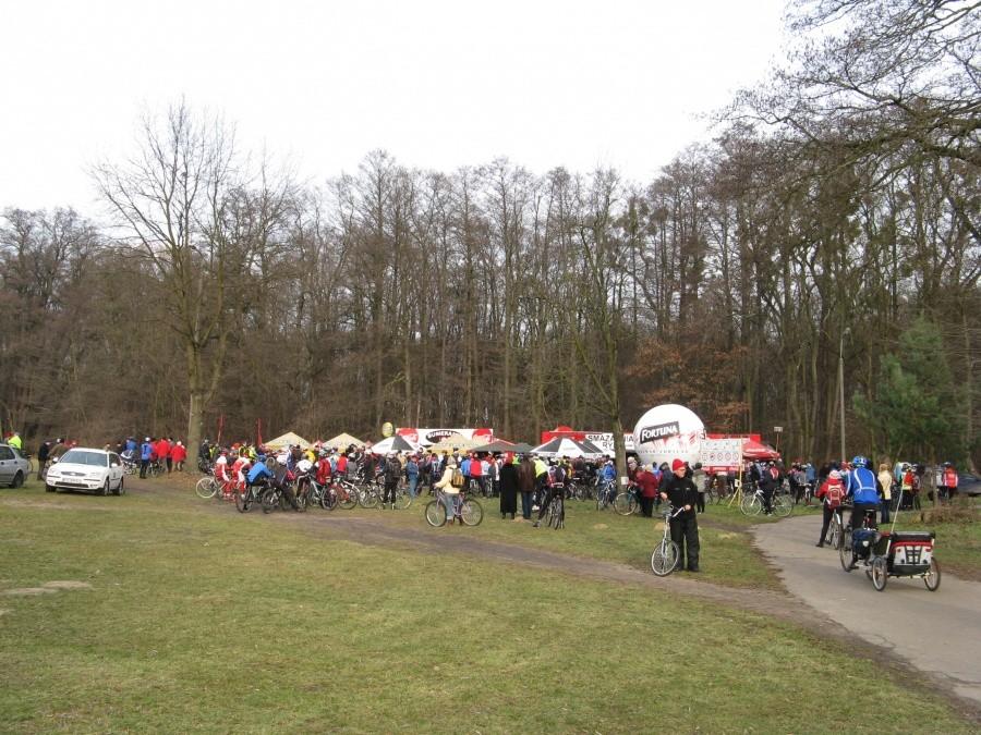 Noworoczne spotkanie rowerzystów na Rusałką